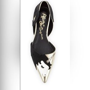 NWT Alice + Olivia
Lilith Unicorn d'Orsay Flat, Black/Gold